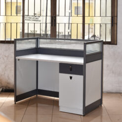 Alternative view of TRENDY-01 PARTITION 1 SEATER